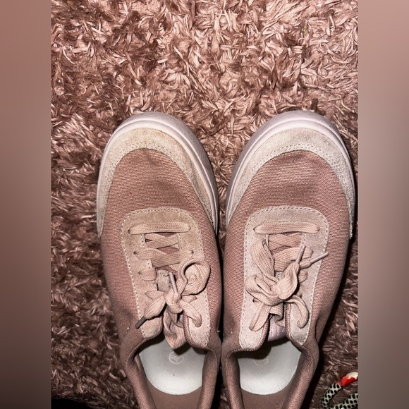 Kizik Women's Pink Casual slip on Sneakers M7 W 8.5
Athleisure walking - Picture 3 of 9